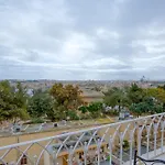 Rare 1br In Valletta's Heart By Beyond Air