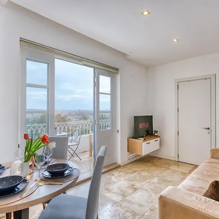 Rare 1br In Valletta's Heart By Beyond Air Apartmán *