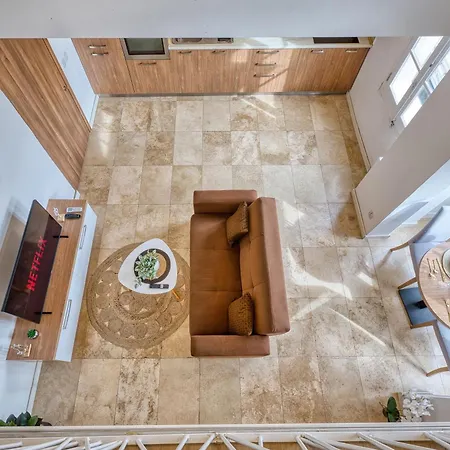 Apartamento Rare 1br In Valletta's Heart By Beyond Air *