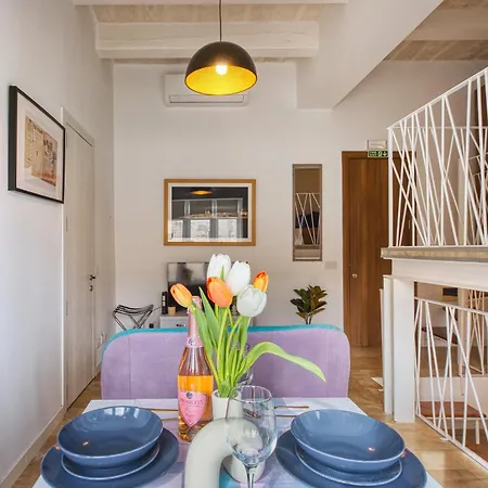 Rare 1br In Valletta's Heart By Beyond Air