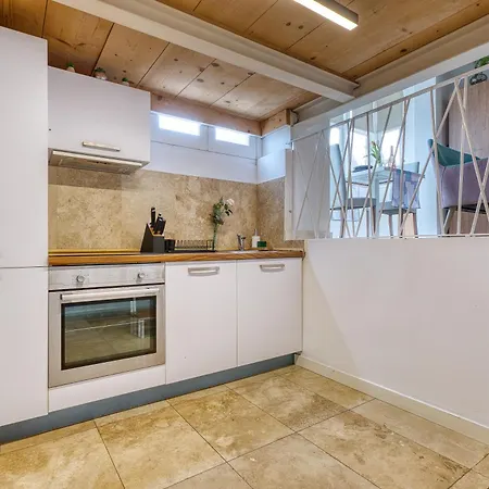 Rare 1br In Valletta's Heart By Beyond Air * La Valeta