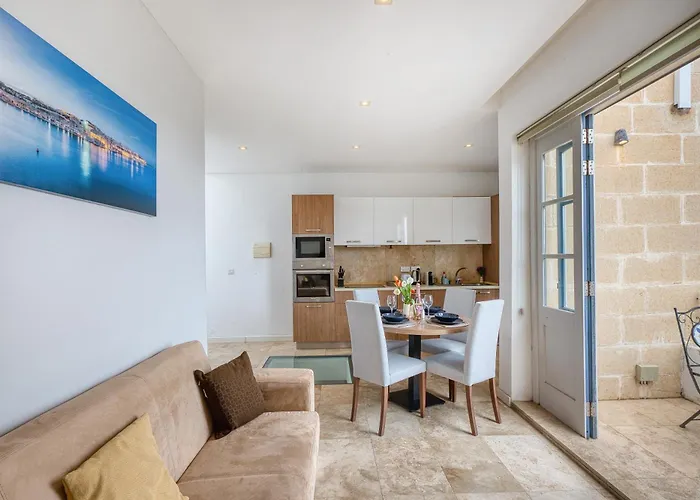 아파트 Rare 1br In Valletta's Heart By Beyond Air
