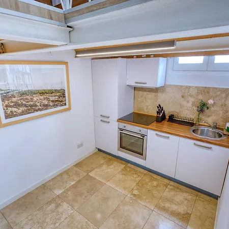 Rare 1br In Valletta's Heart By Beyond Air Apartament Valletta