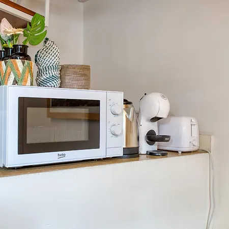 Rare 1br In Valletta's Heart By Beyond Air