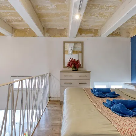 Rare 1br In Valletta's Heart By Beyond Air Apartament