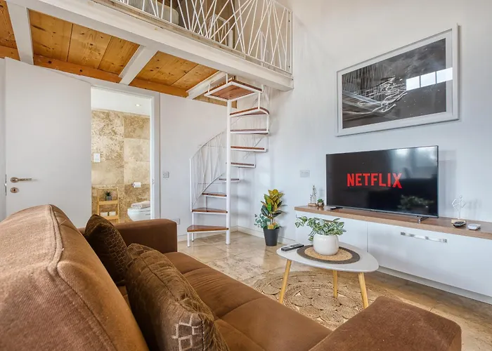 Apartamento Rare 1br In Valletta's Heart By Beyond Air La Valeta