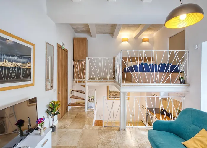 Rare 1br In Valletta's Heart By Beyond Air