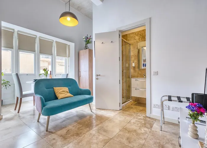 Rare 1br In Valletta's Heart By Beyond Air * Valletta