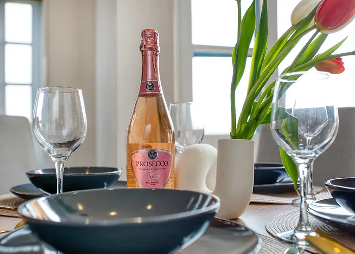 Rare 1br In Valletta's Heart By Beyond Air * Valletta