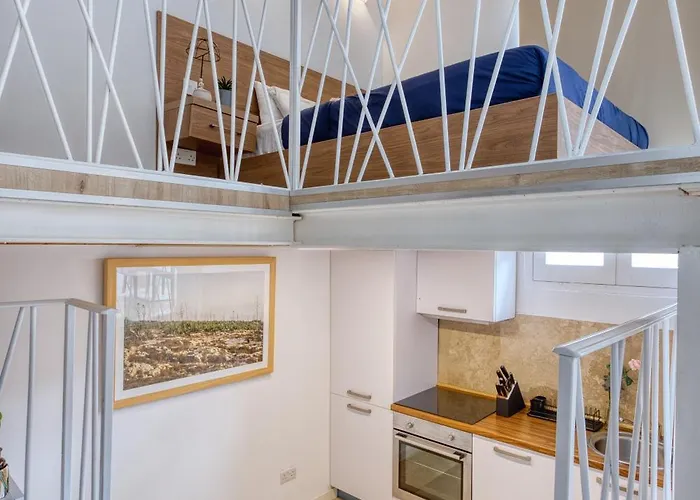 Rare 1br In Valletta's Heart By Beyond Air Valletta