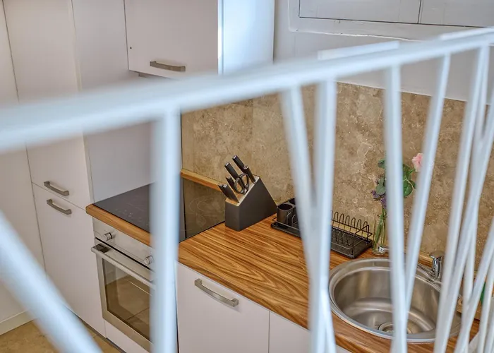 Apartamento Rare 1br In Valletta's Heart By Beyond Air La Valeta