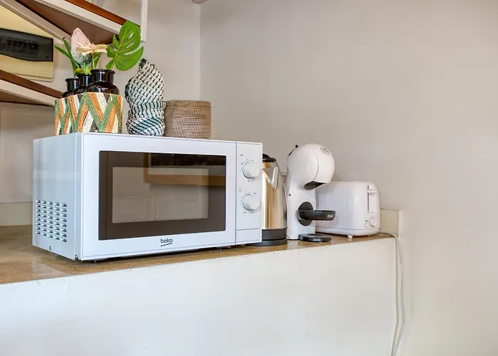 Rare 1br In Valletta's Heart By Beyond Air